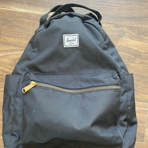 Herschel Backpack - Picture 1 of 3